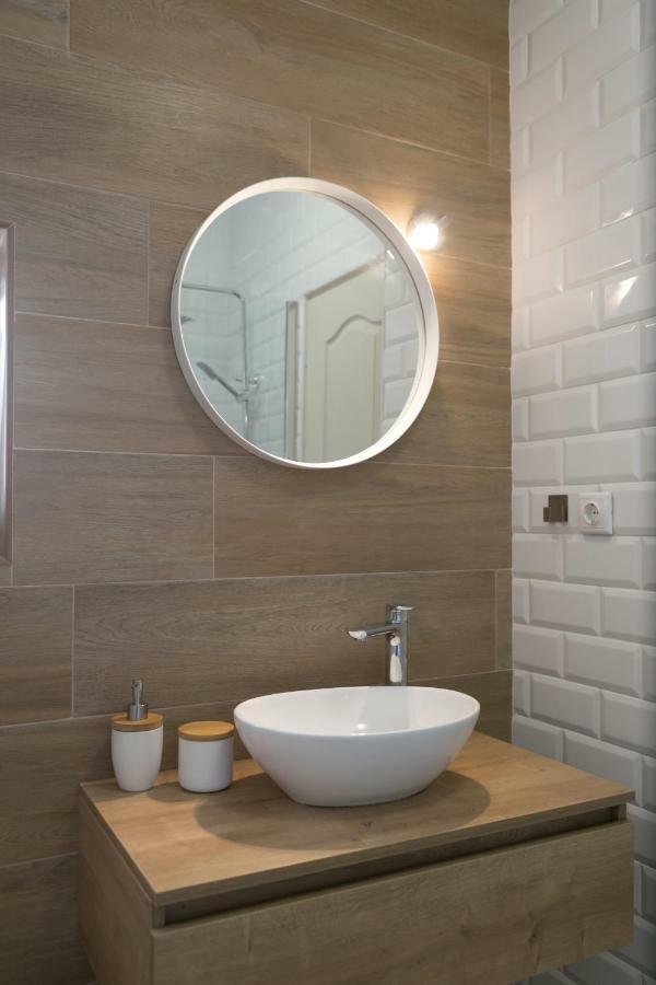 شقة House Smolcic Otočac المظهر الخارجي الصورة