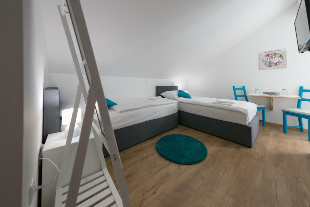 شقة House Smolcic Otočac المظهر الخارجي الصورة
